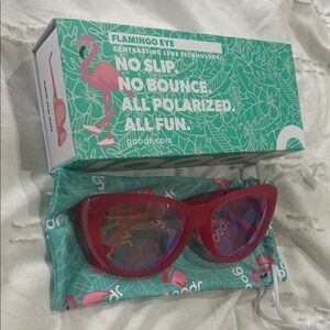 Goodr pink  Cat-Eye Sunglasses - Flamingo Eye Runway